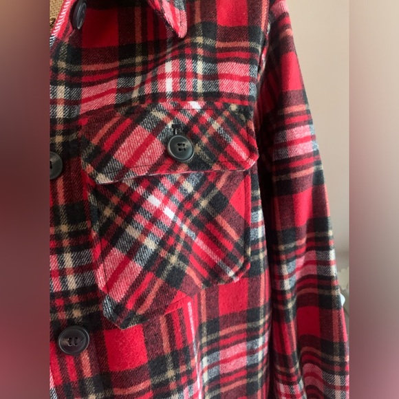 Oversized thick red plaid flannel/jacket - Picture 2 of 4